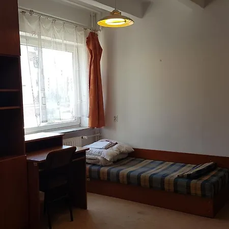 호스텔 Dom Studencki Nr 11 Brzezno 그단스크